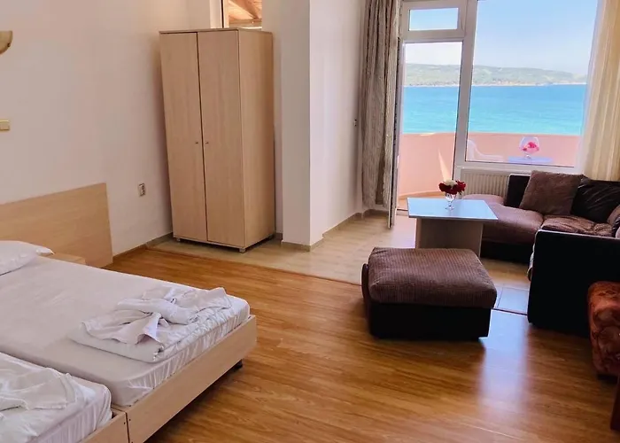 普罗夫迪夫酒店 2*